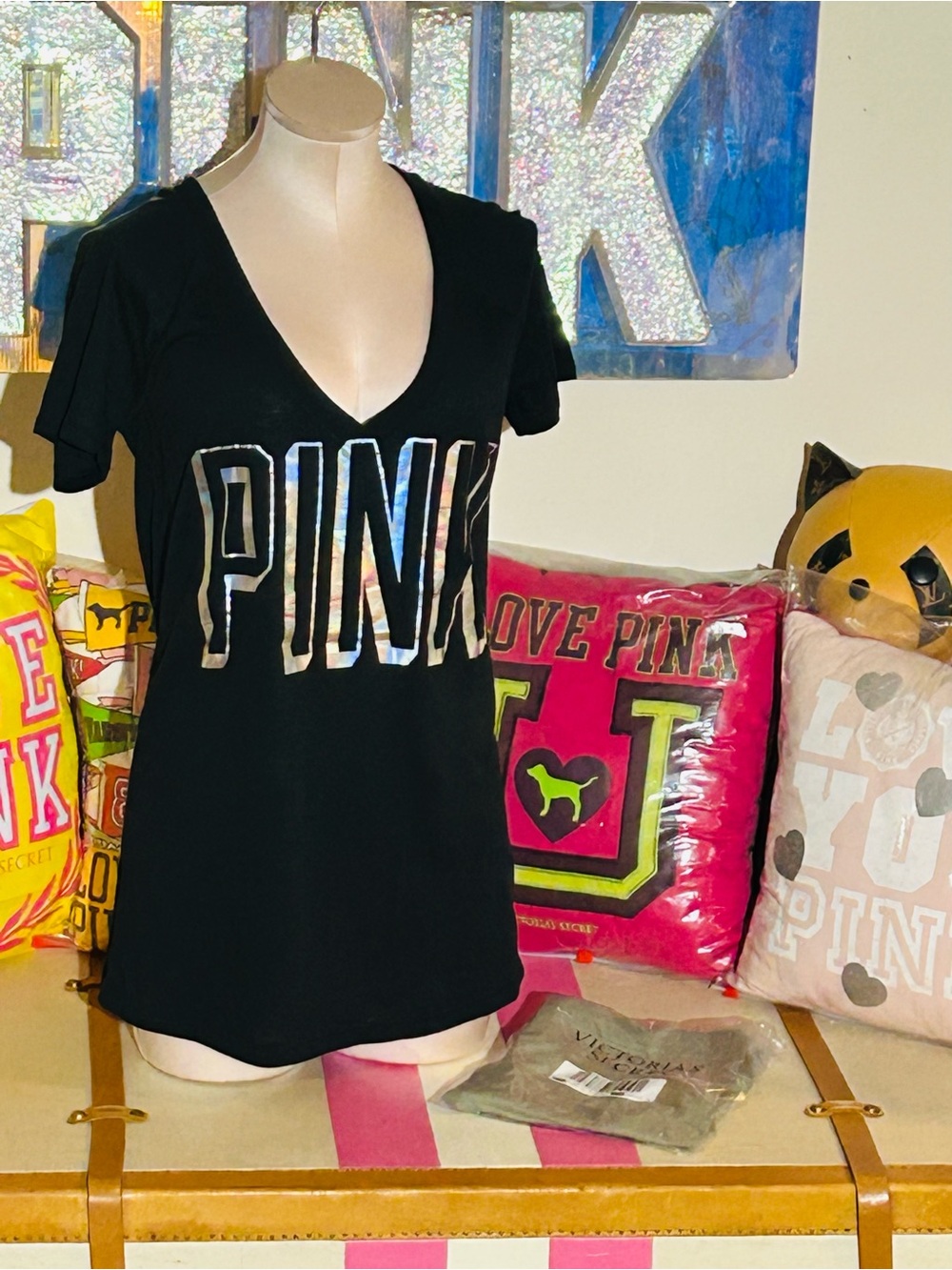 NWT SET (Black foil v neck & shorts )